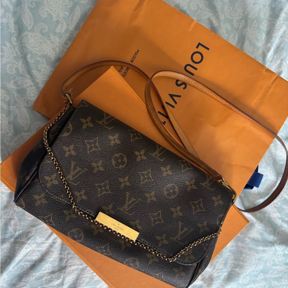 Louis Vuitton Favorite MM ❤️